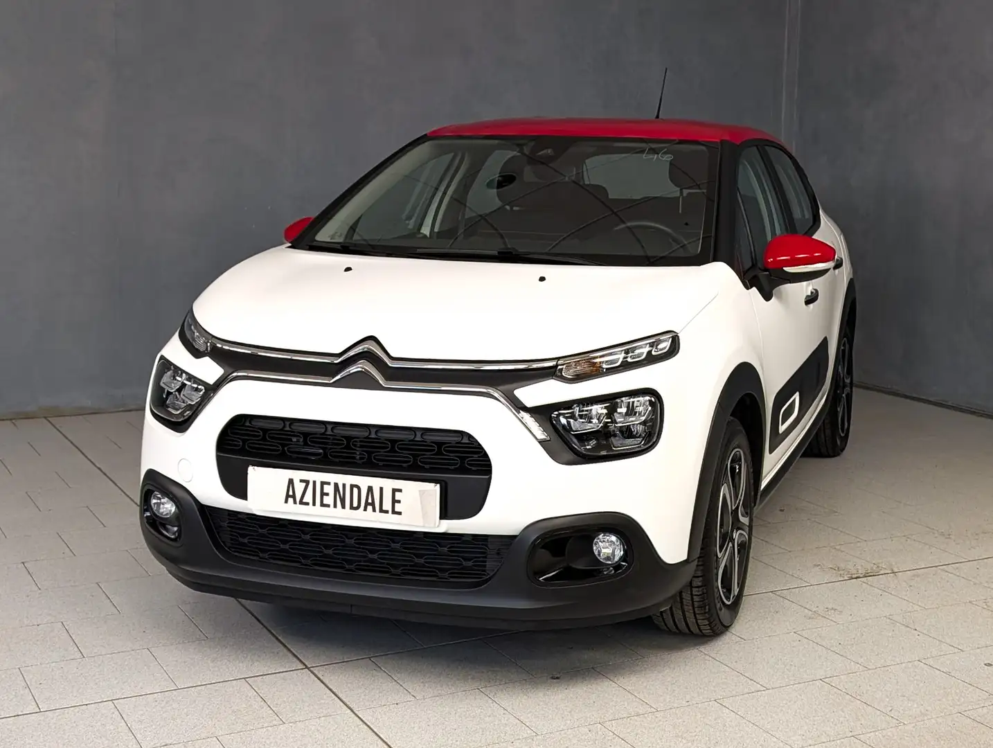 Citroen C3 1.2 PURETECH 83CV SHINE Bianco - 2