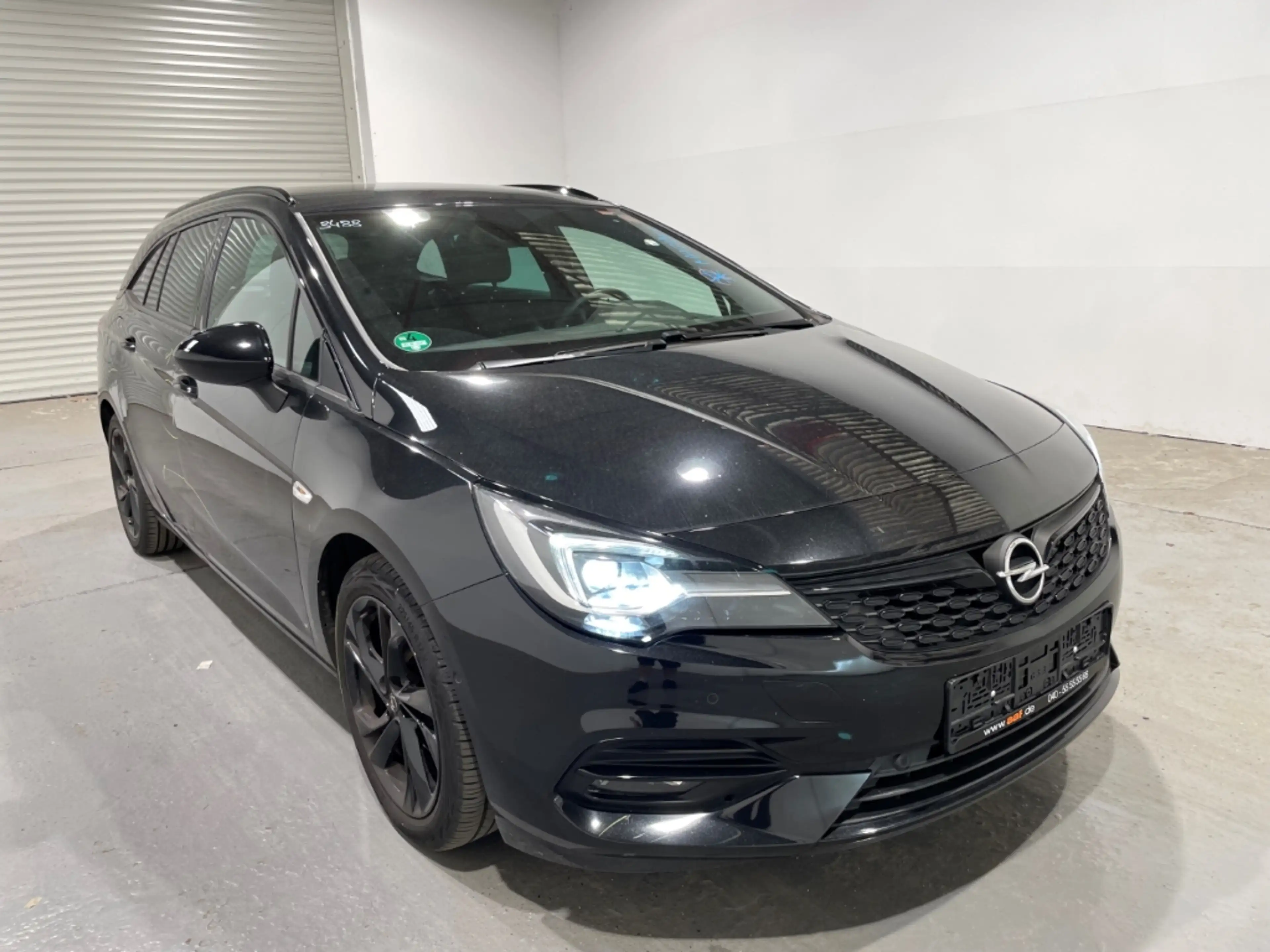 Opel Astra K Sports Tourer Ultimate EU6d Navi LED Rückfahrkam — photo 4