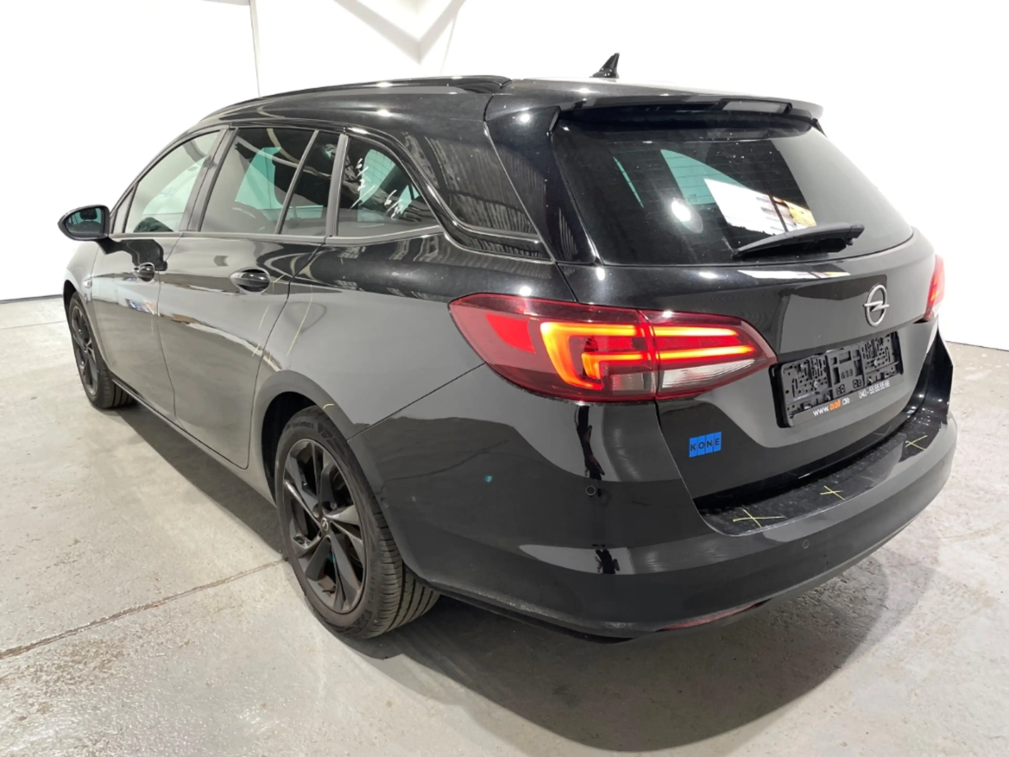 Opel Astra K Sports Tourer Ultimate EU6d Navi LED Rückfahrkam — photo 2