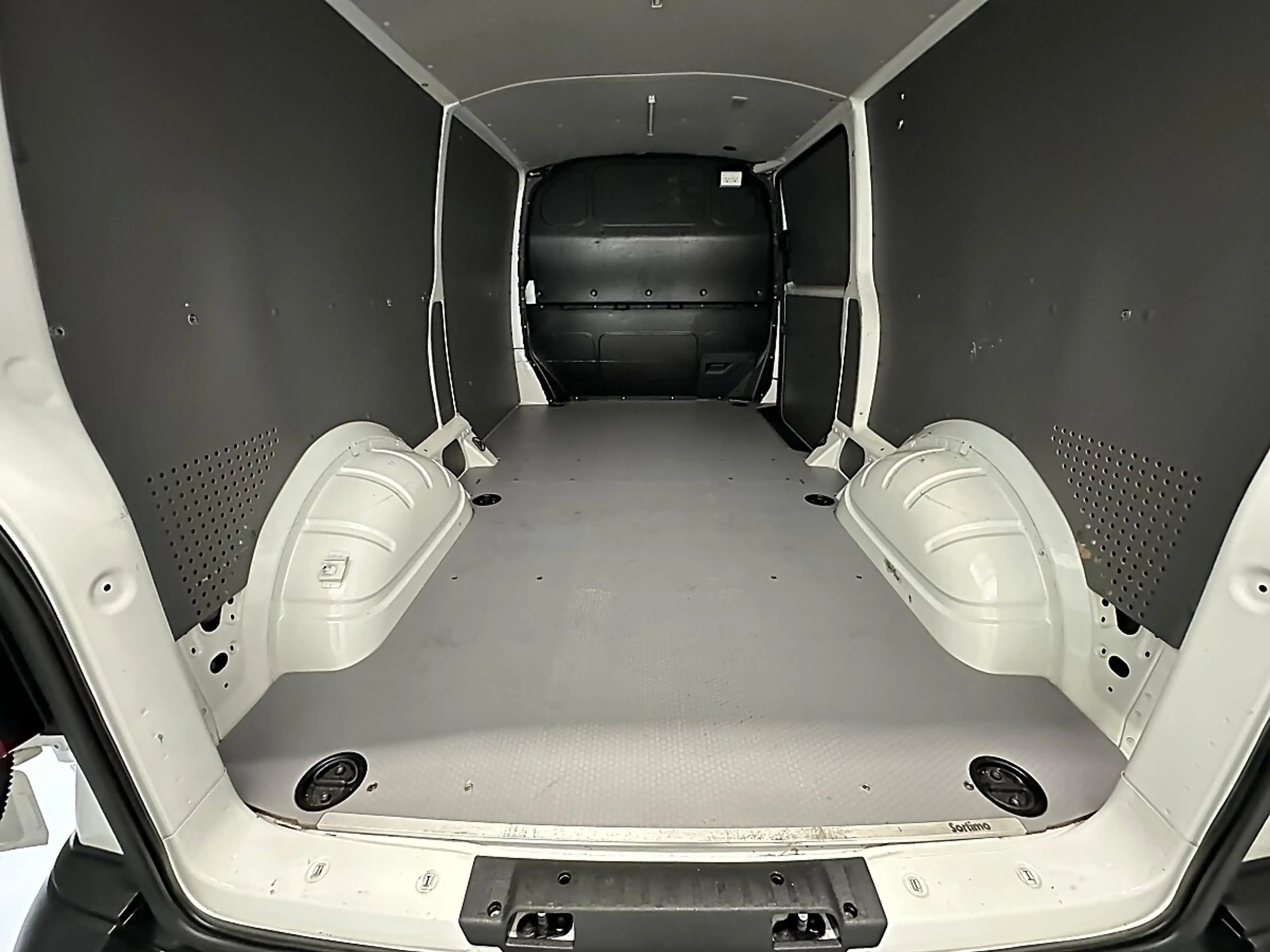 Volkswagen T6.1 Transporter 2.0 TDI lang Flügel 2H1 Servotronic, Einparkhi... — photo 8
