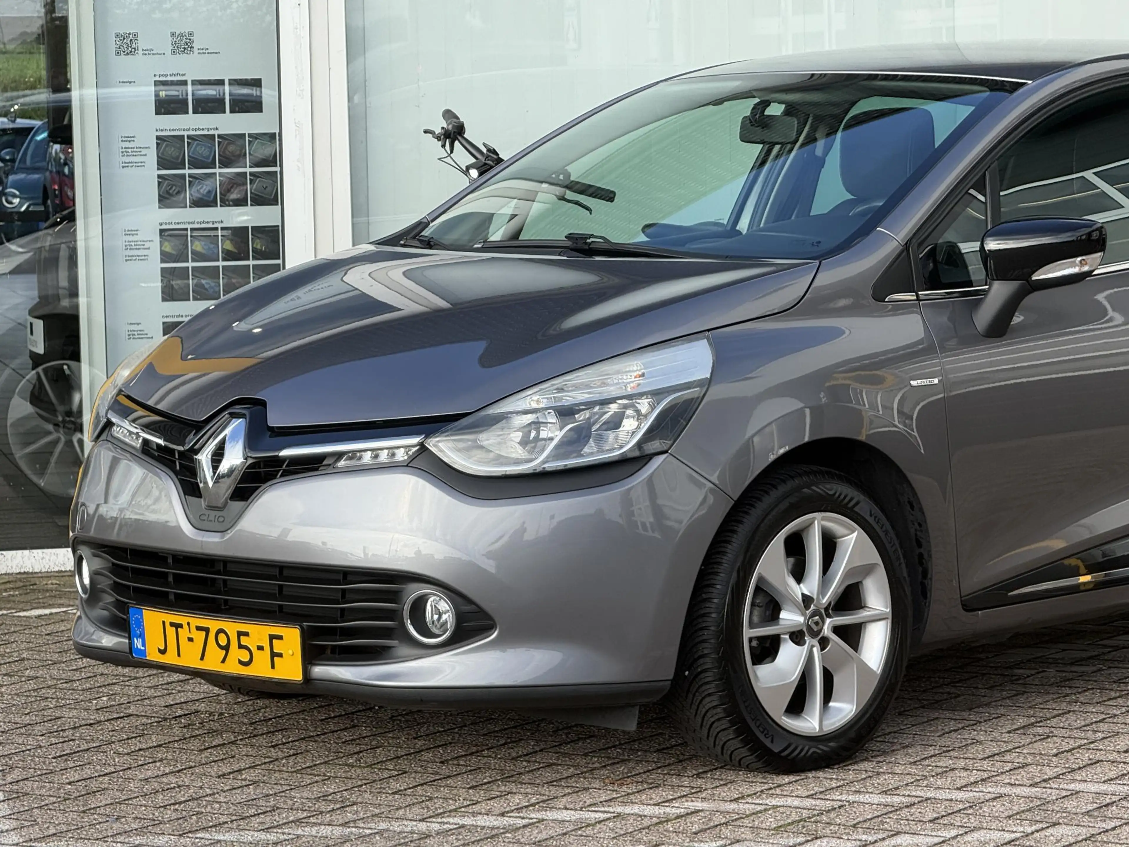 Renault Clio 0.9 TCe Limited | NAP | Dealer onderhouden | Trekh — photo 13