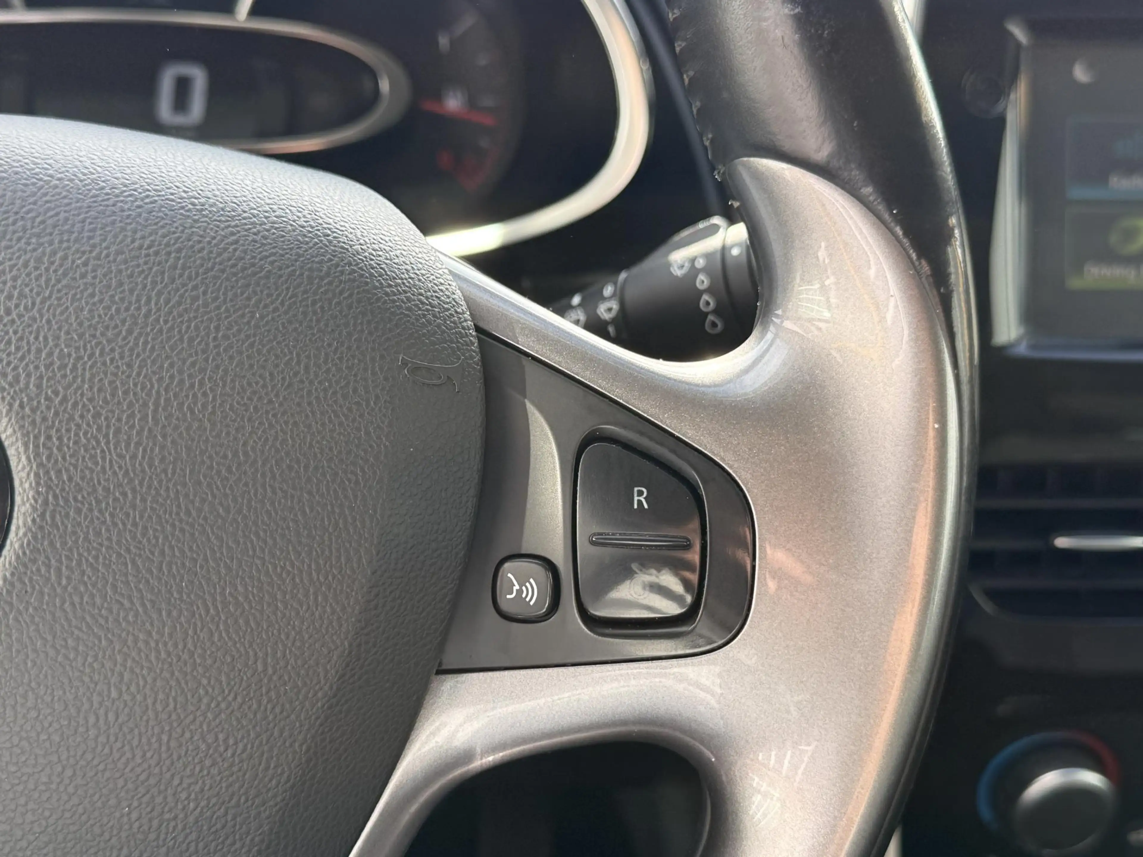 Renault Clio 0.9 TCe Limited | NAP | Dealer onderhouden | Trekh — photo 17