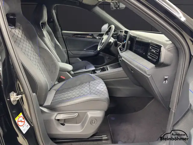 Volkswagen Tiguan view 14