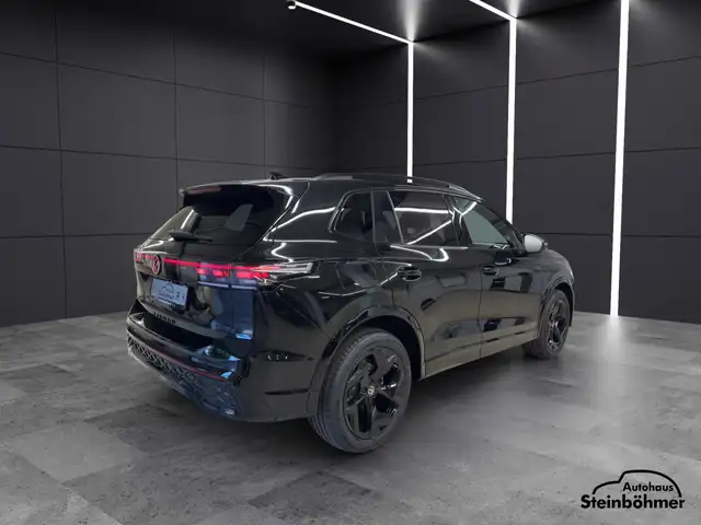 Volkswagen Tiguan view 8