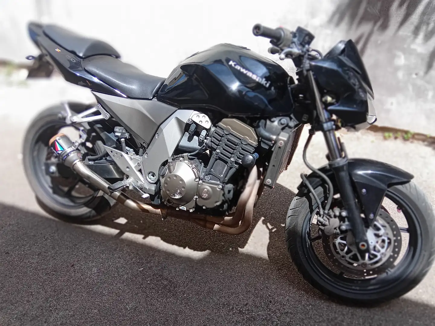 Kawasaki Z 750 Negru - 2
