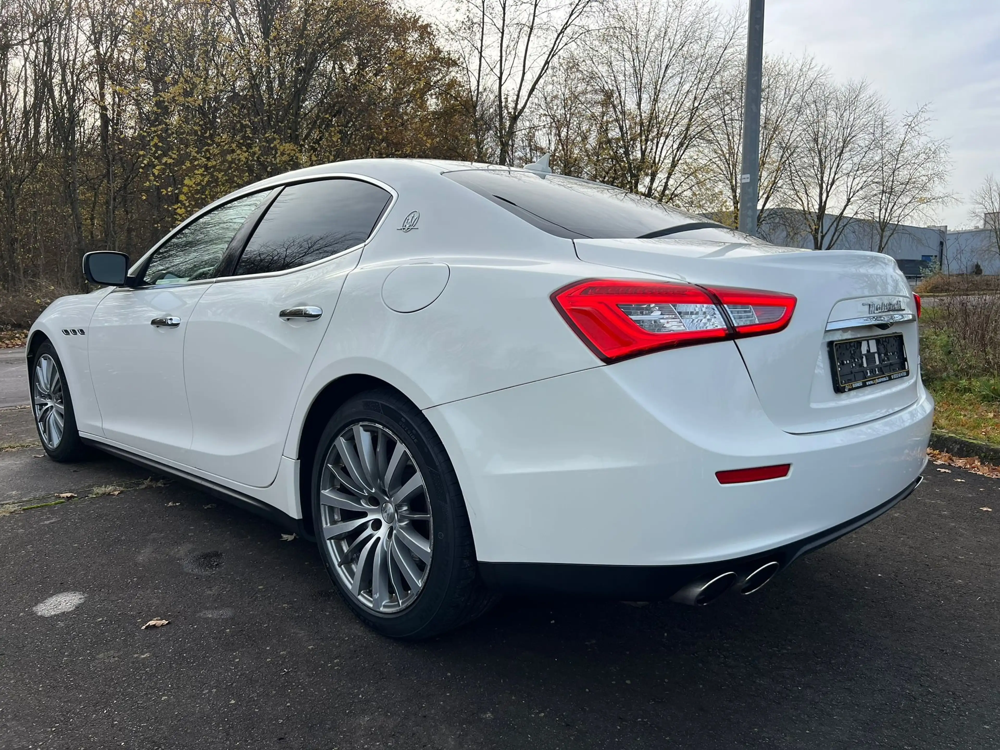 Maserati Ghibli 3.0 V6 BiTurbo GranSport — photo 6