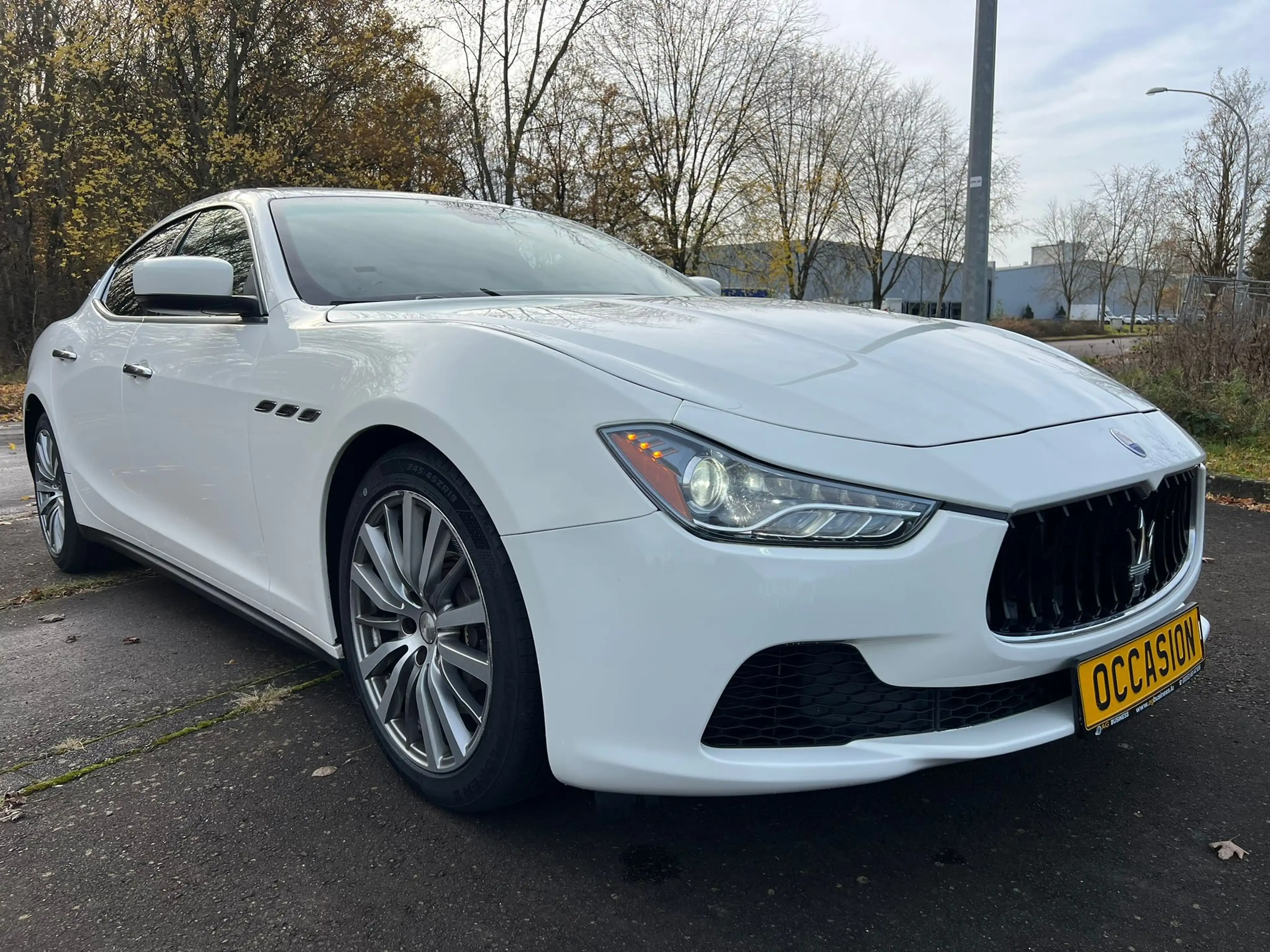 Maserati Ghibli 3.0 V6 BiTurbo GranSport — photo 3