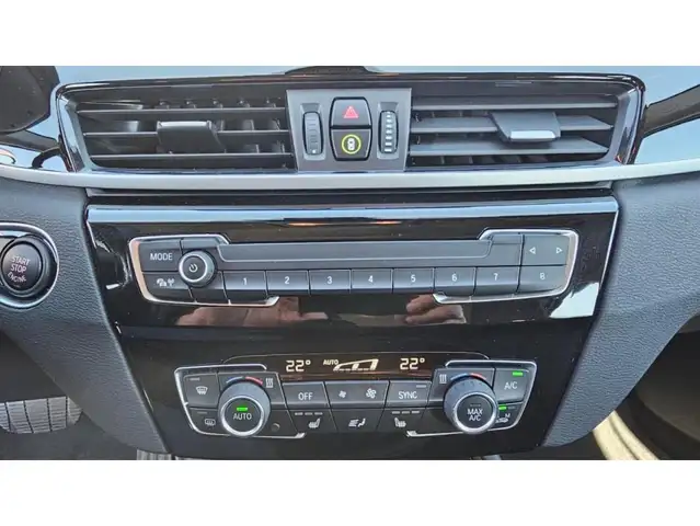 BMW X1 view 9
