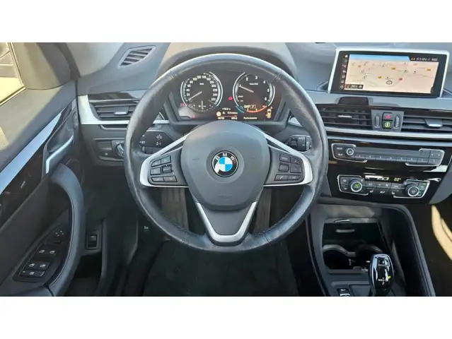 BMW X1 view 7