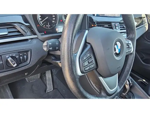 BMW X1 view 6