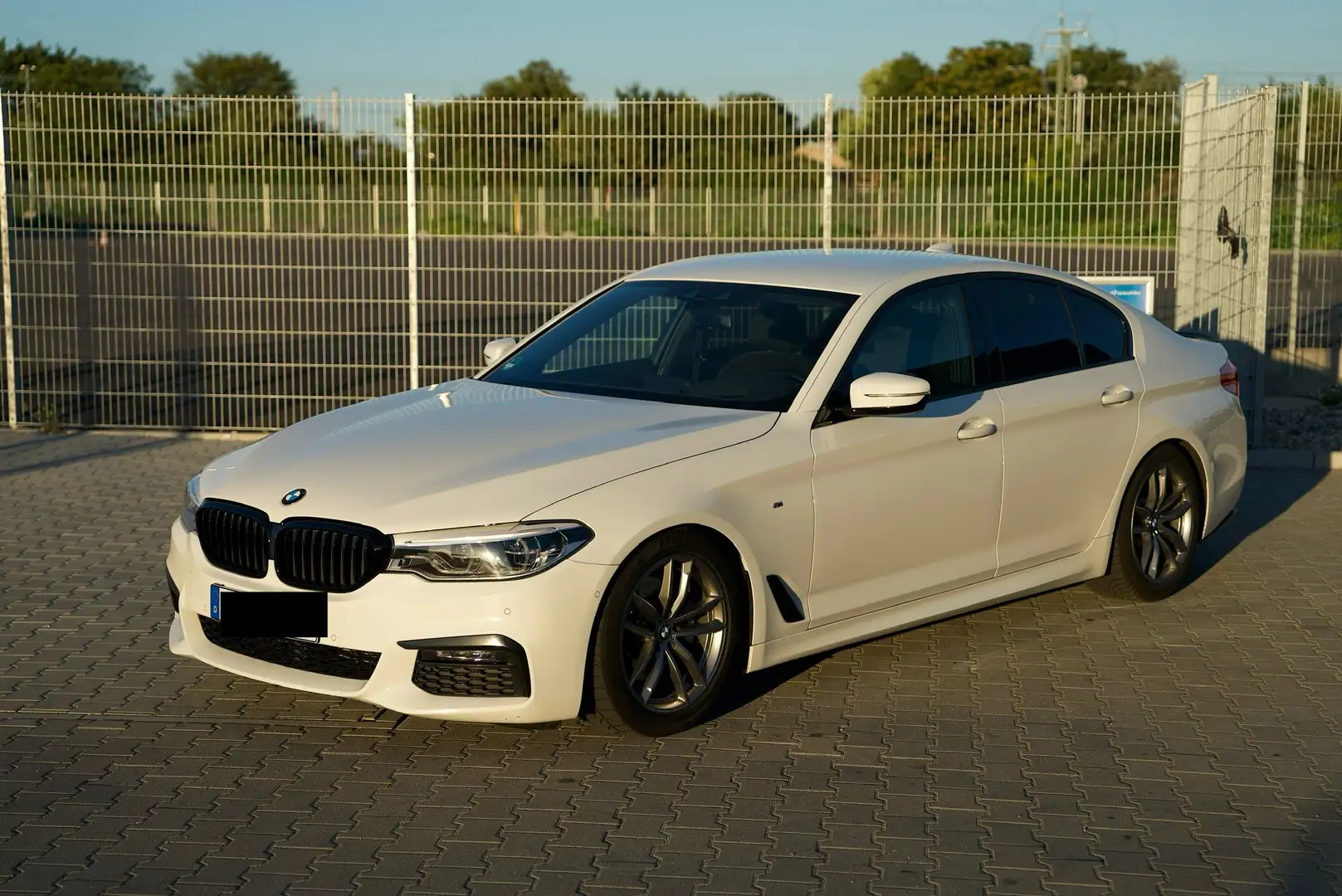 BMW 520 520 d M Sport Weiß - 2