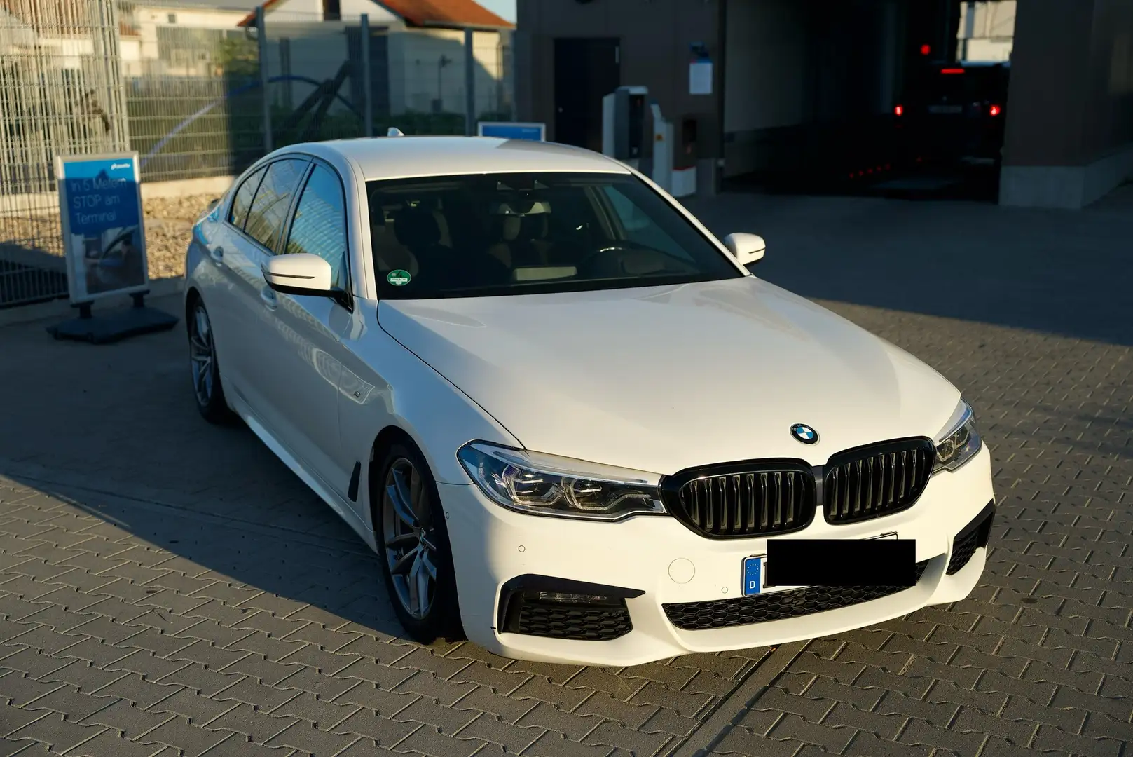 BMW 520 520 d M Sport Weiß - 1