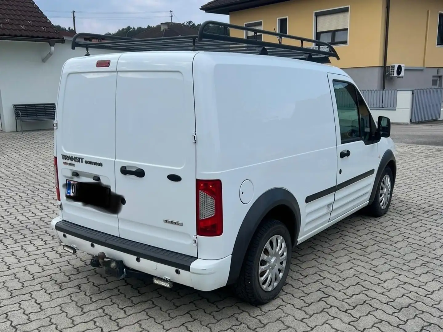 Ford Transit Connect Kleinbus Weiß - 2