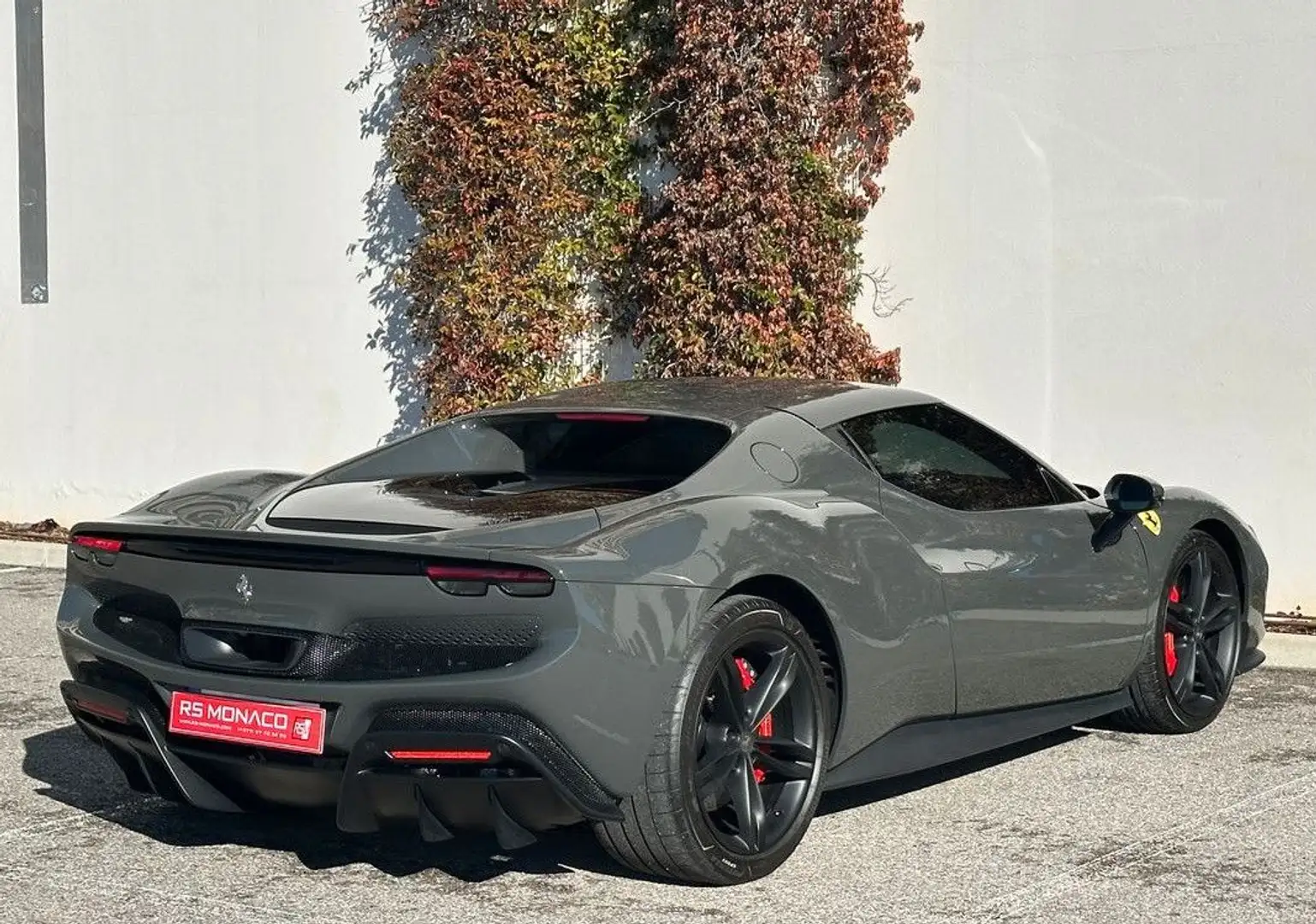 Ferrari 296 coupe 3.0 turbo v6 hybride 830 Grau - 2