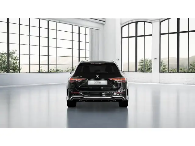 Mercedes-Benz C-Class view 5