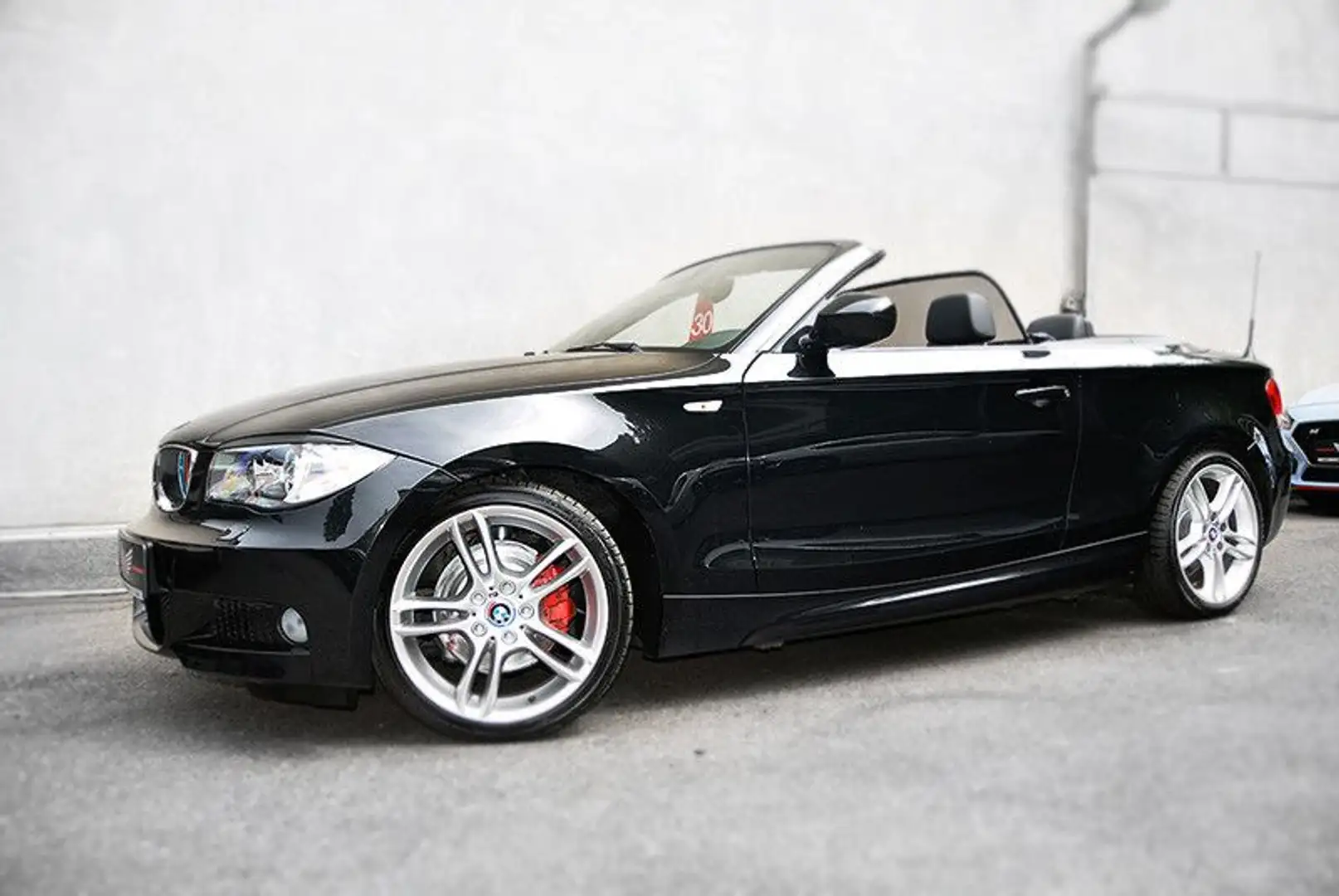 BMW 120 i CABRIO M SPORT*Klimaaut.*Leder*Xenom*Temp.* Schwarz - 2