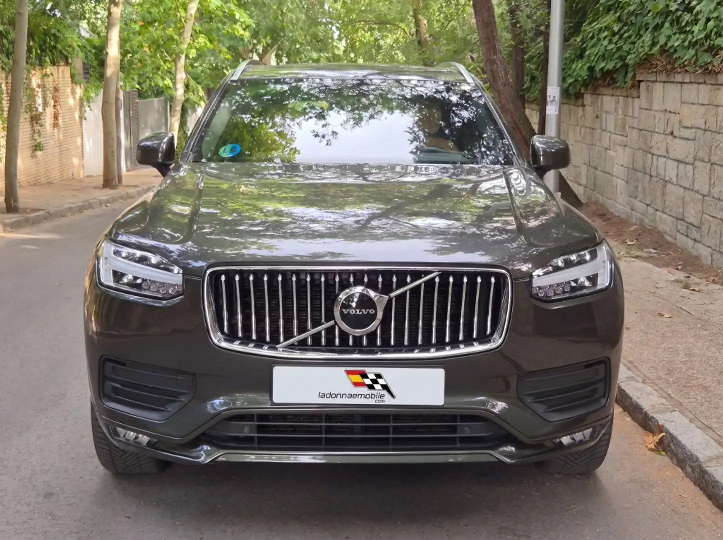 Volvo XC90 B5 Business Plus 7pl. AWD Aut. Gris - 2