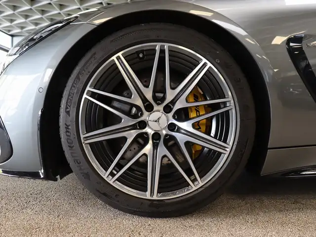 Mercedes-Benz Amg GT view 12