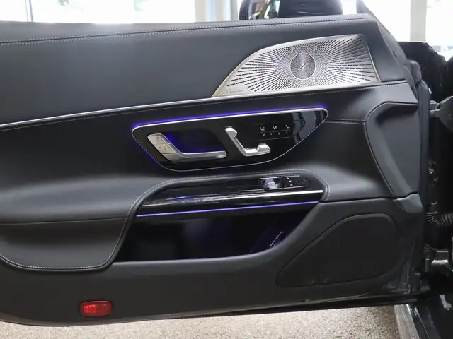 Mercedes-Benz Amg GT view 24