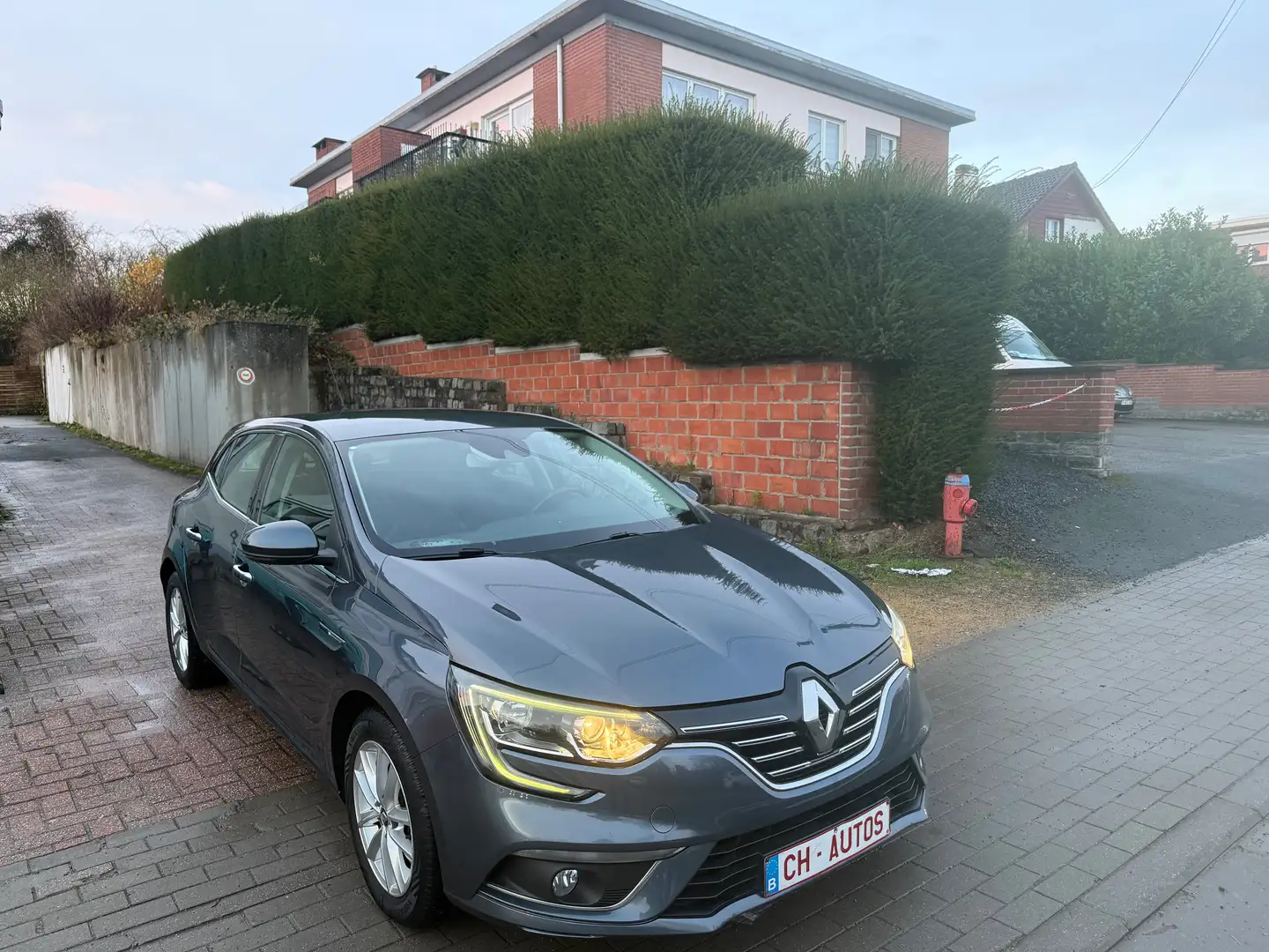 Renault Megane 1.2‼️PRETE A IMMATRICULÉ‼️GARANTIE Gris - 1
