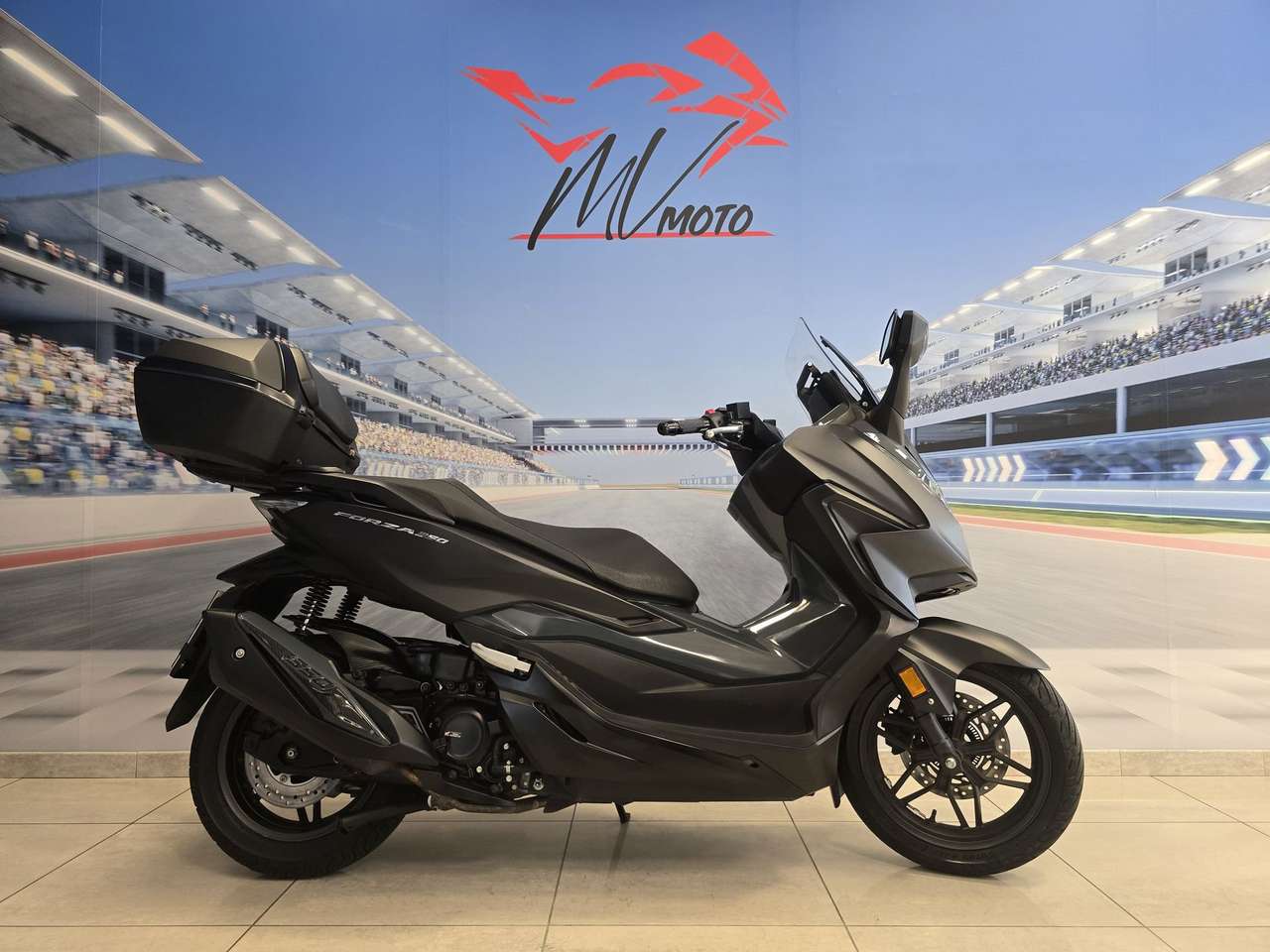 Honda Forza 350 "Deluxe"