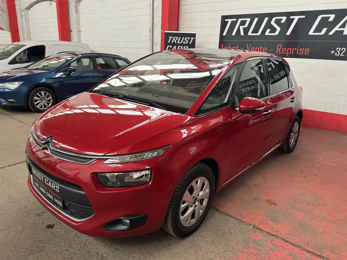 Citroen C4 Picasso 1.6 BlueHDi Intensive Rouge - 2