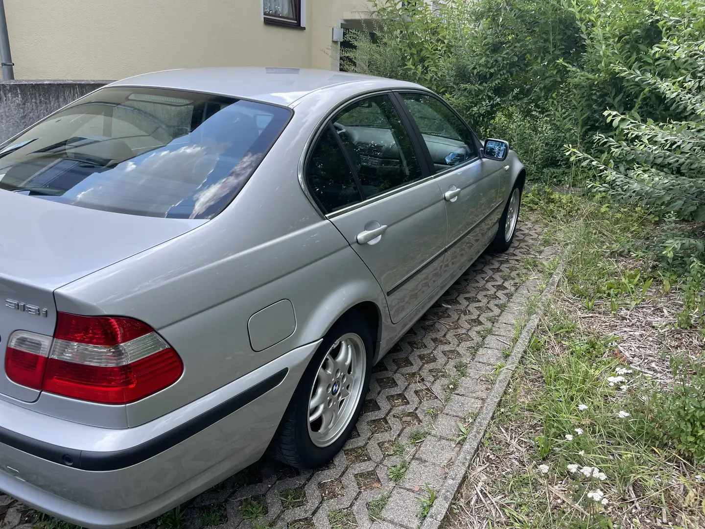 BMW 318 318i Edition Lifestyle - 2