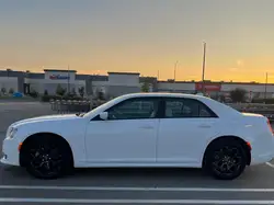 Chrysler 300 2022
