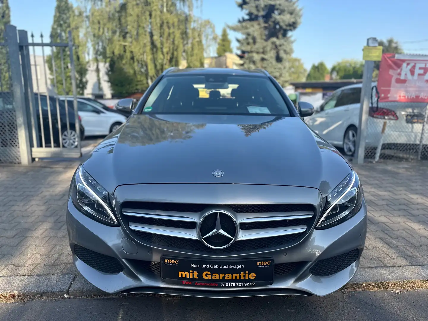 Mercedes-Benz C 180 T CGI,AUTOMATIK,NAVI,99.TKM !! LED,TEILLEDER,TOP ! Gris - 2