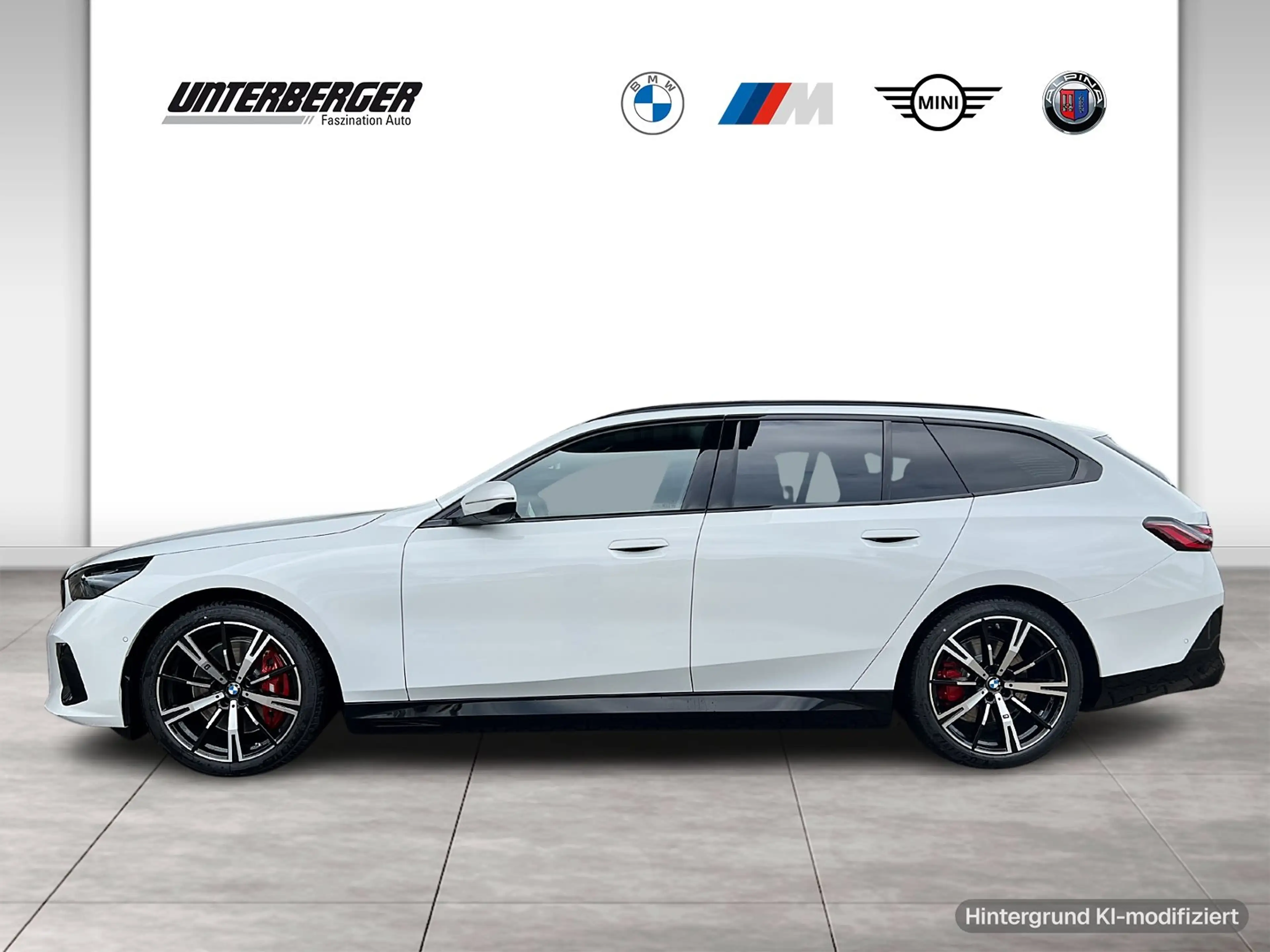 BMW i5 eDrive40 Touring M Sportpaket HK HiFi DAB — photo 3