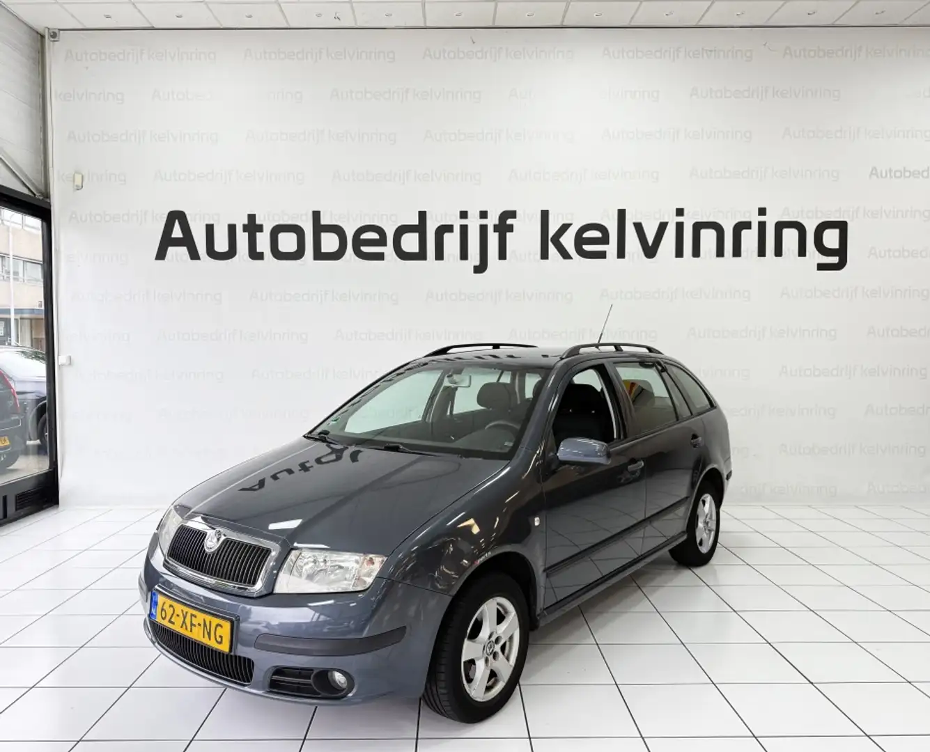 Skoda Fabia Combi 1.4-16V Elegance Automaat Bovag Garantie Gris - 2