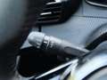 Peugeot e-2008 EV ACTIVE PACK 50 kWh | LED | NAVIGATIE | CARPLAY Zwart - thumbnail 15