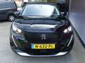 Peugeot e-2008 EV ACTIVE PACK 50 kWh | LED | NAVIGATIE | CARPLAY Zwart - thumbnail 3