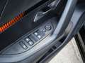 Peugeot e-2008 EV ACTIVE PACK 50 kWh | LED | NAVIGATIE | CARPLAY Zwart - thumbnail 17