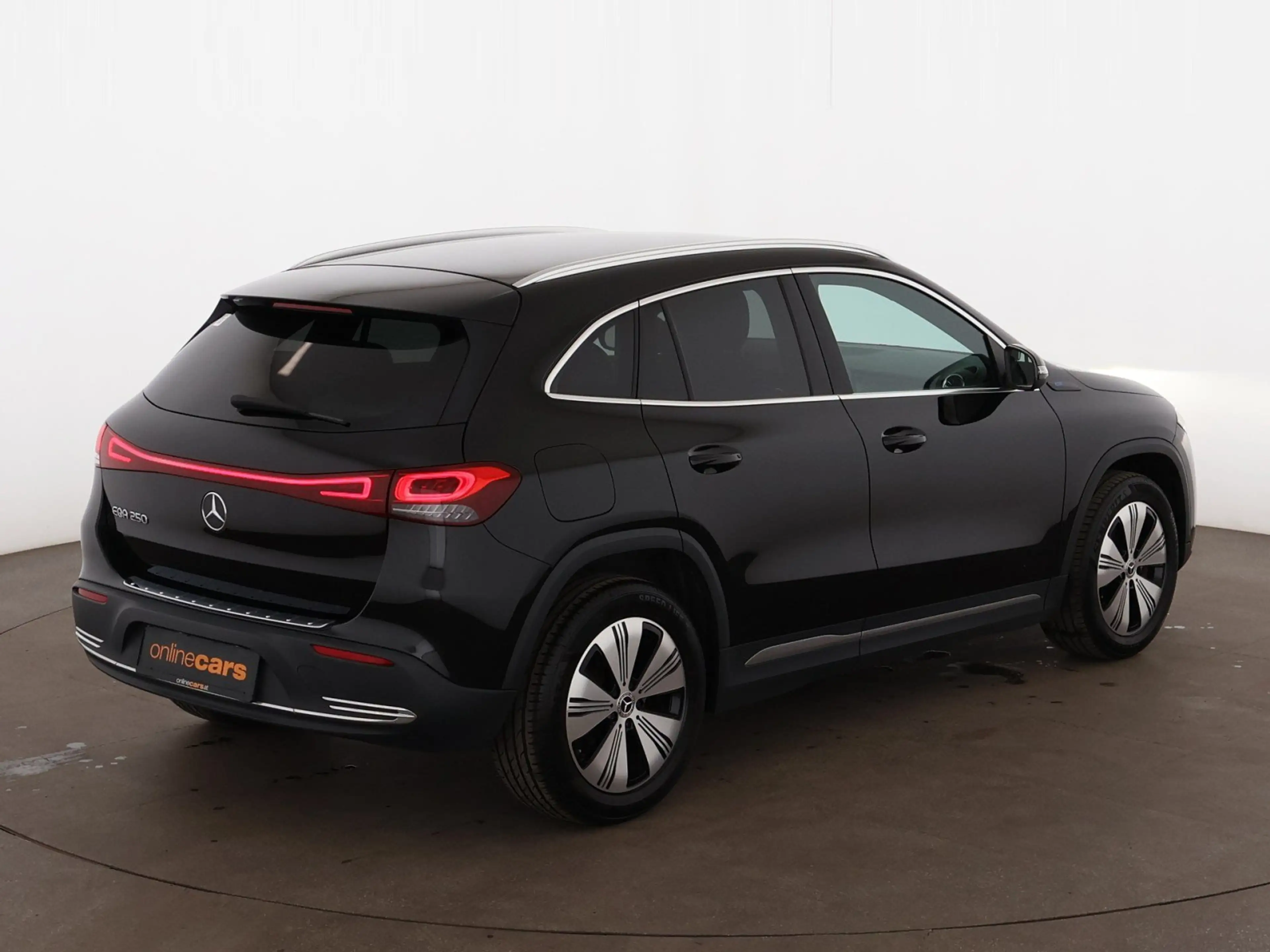 Mercedes-Benz EQA 250 Progressive Aut LED LEDER NAVI R-KAMERA — photo 8