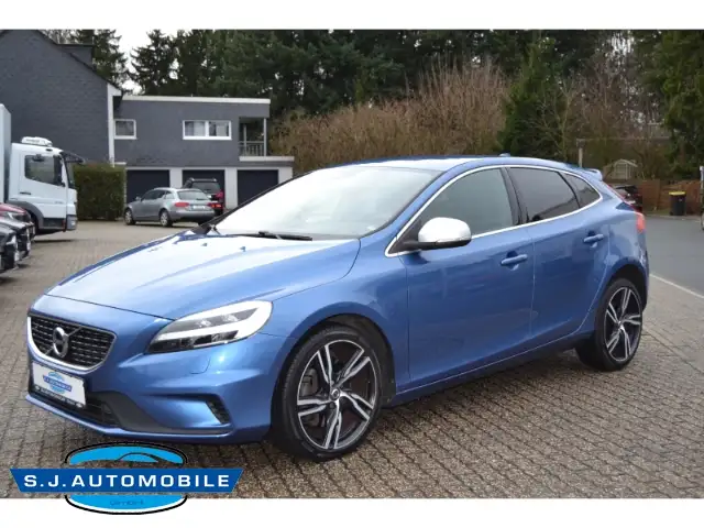 Volvo V40 Momentum ,R-Line,TOP