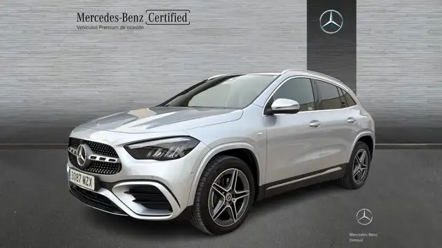 Mercedes-Benz GLA 250 -CLASS E