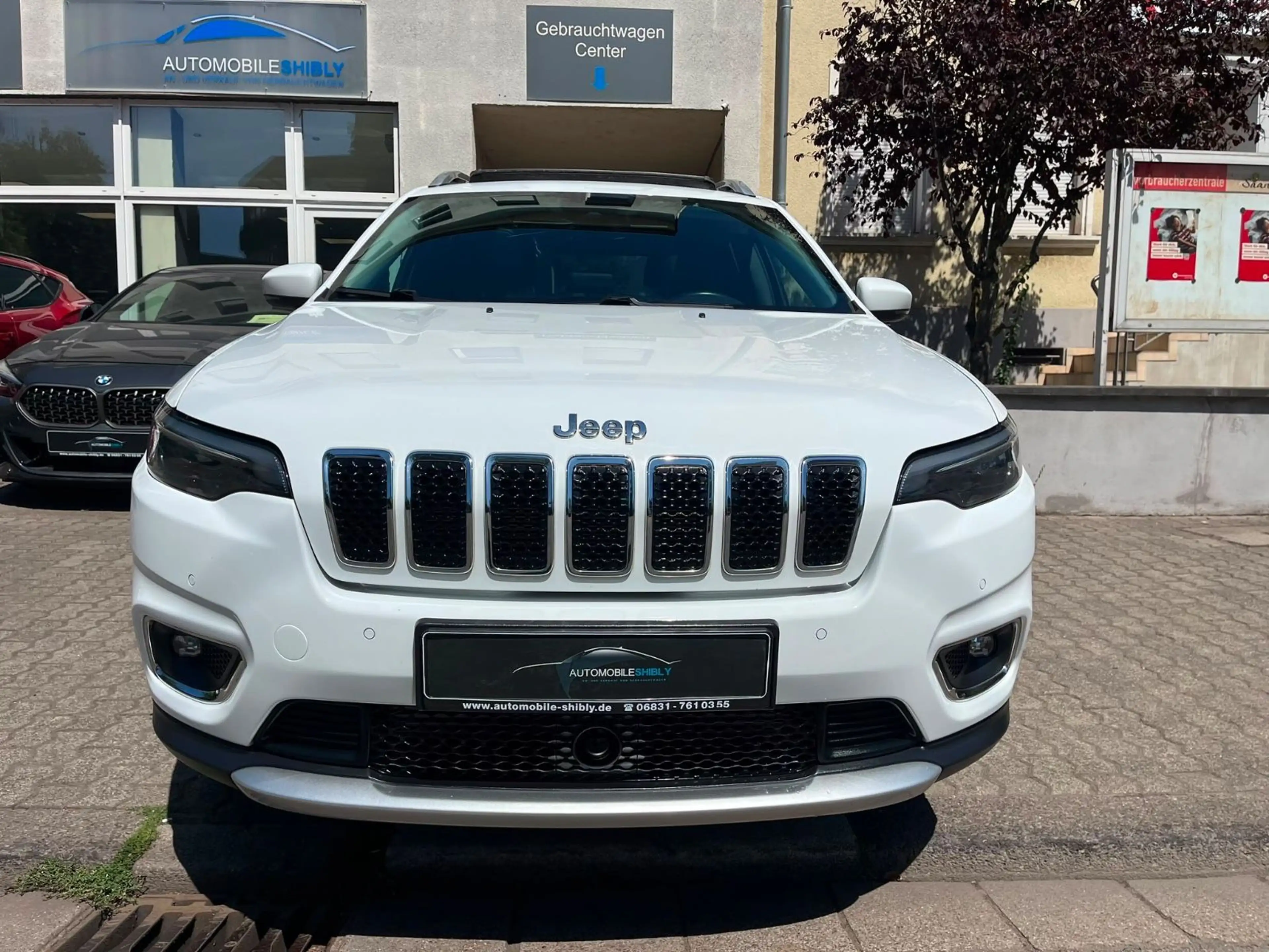 Jeep Cherokee Limited 4WD Aut. Leder, PANORAMA — photo 2