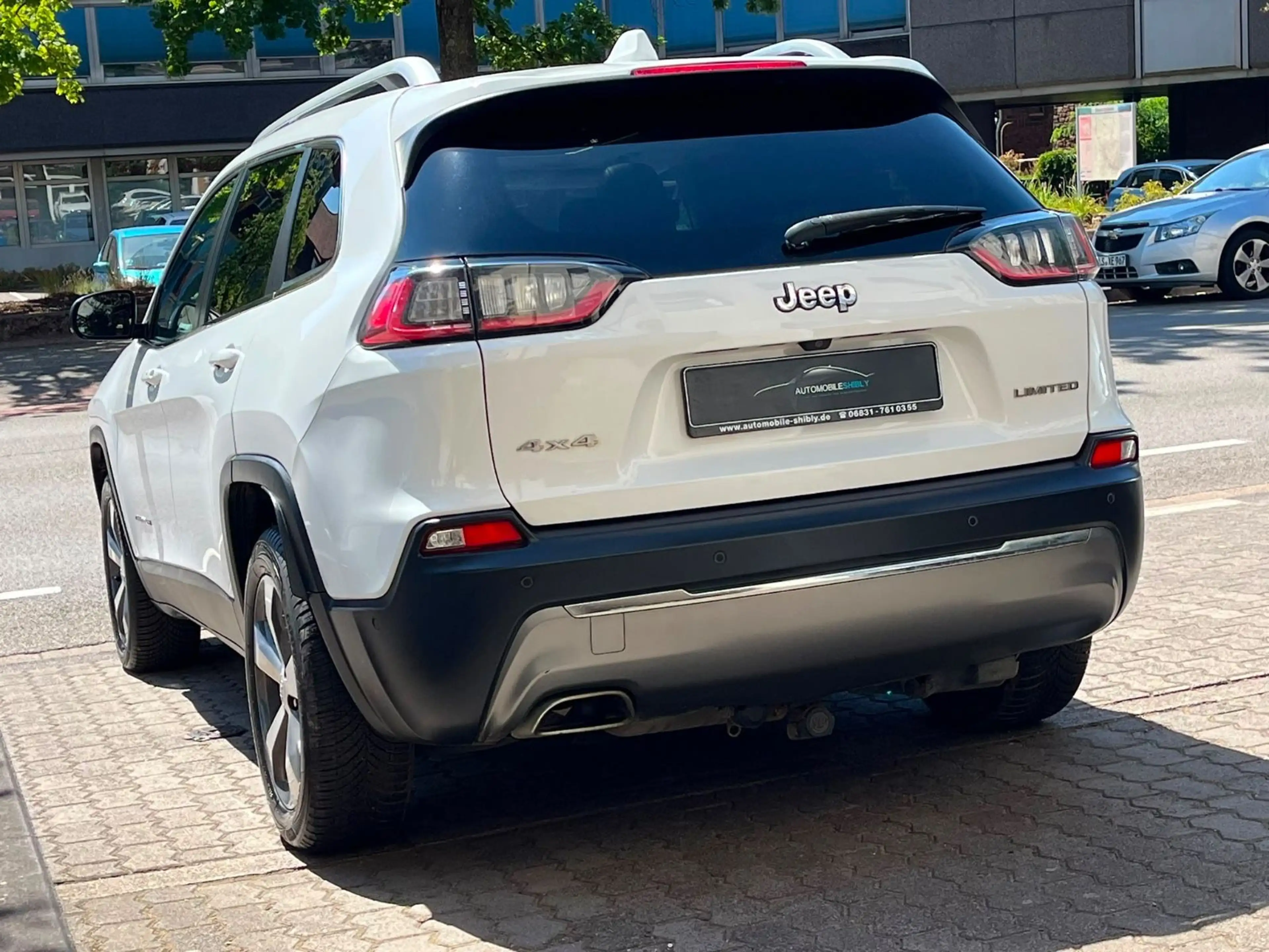 Jeep Cherokee Limited 4WD Aut. Leder, PANORAMA — photo 8