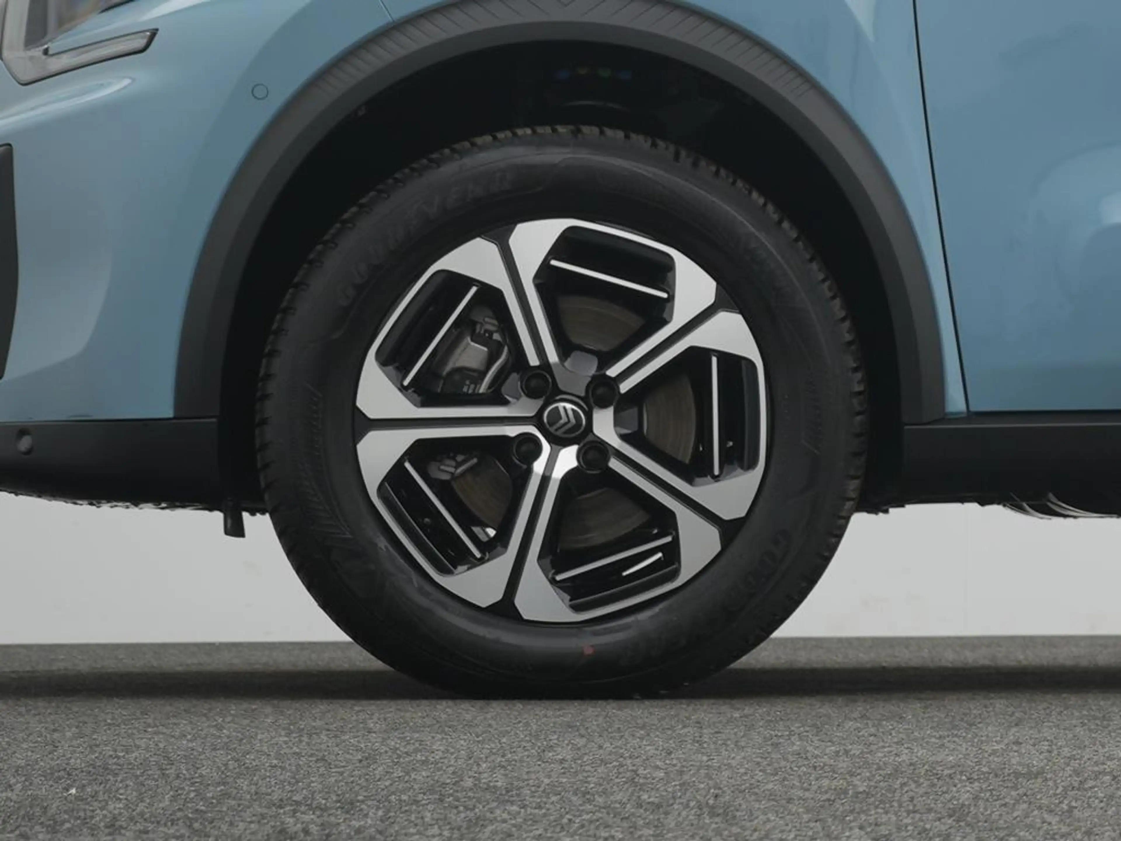 Citroen C3 Aircross Hybrid 145 Doppelkupplung 6-Gang MAX — photo 10