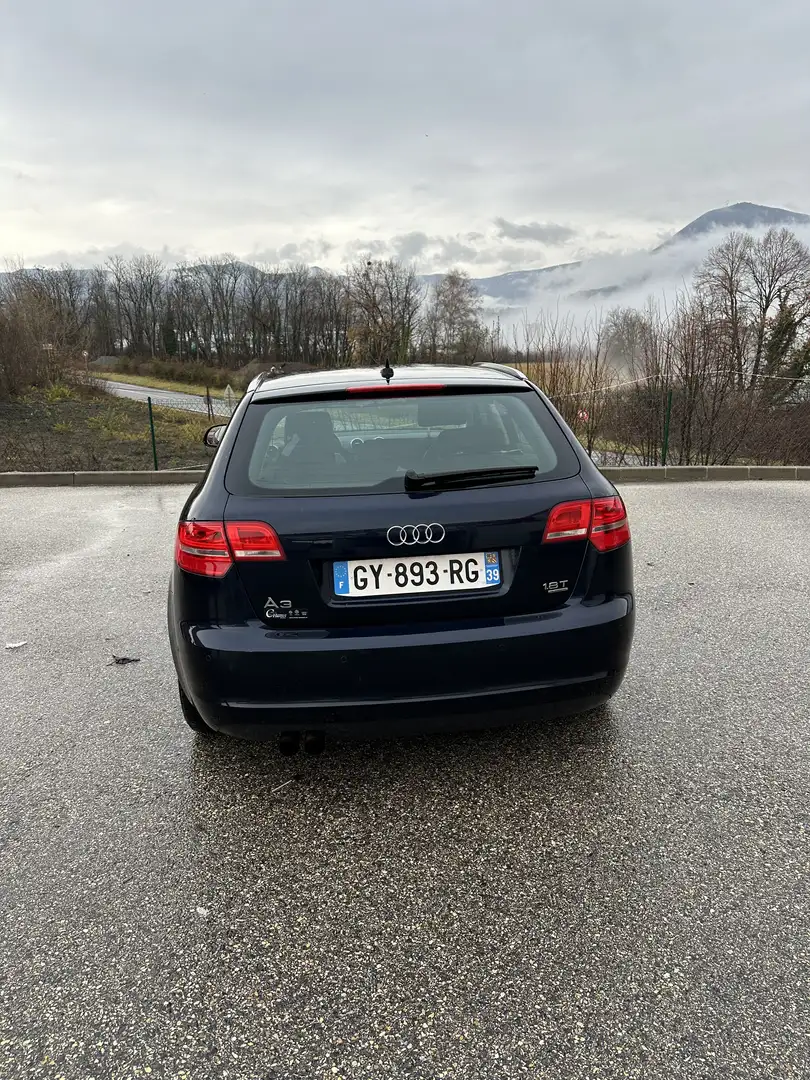 Audi A3 Sportback 1.8 TFSI 160 Quattro Ambiente - 2