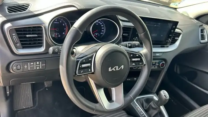 Kia XCeed 1.0 T-GDi Drive 2023, foto 14