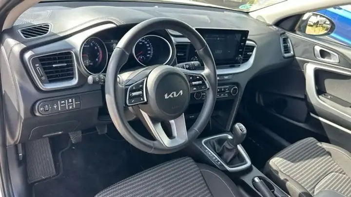 Kia XCeed 1.0 T-GDi Drive 2023, foto 8