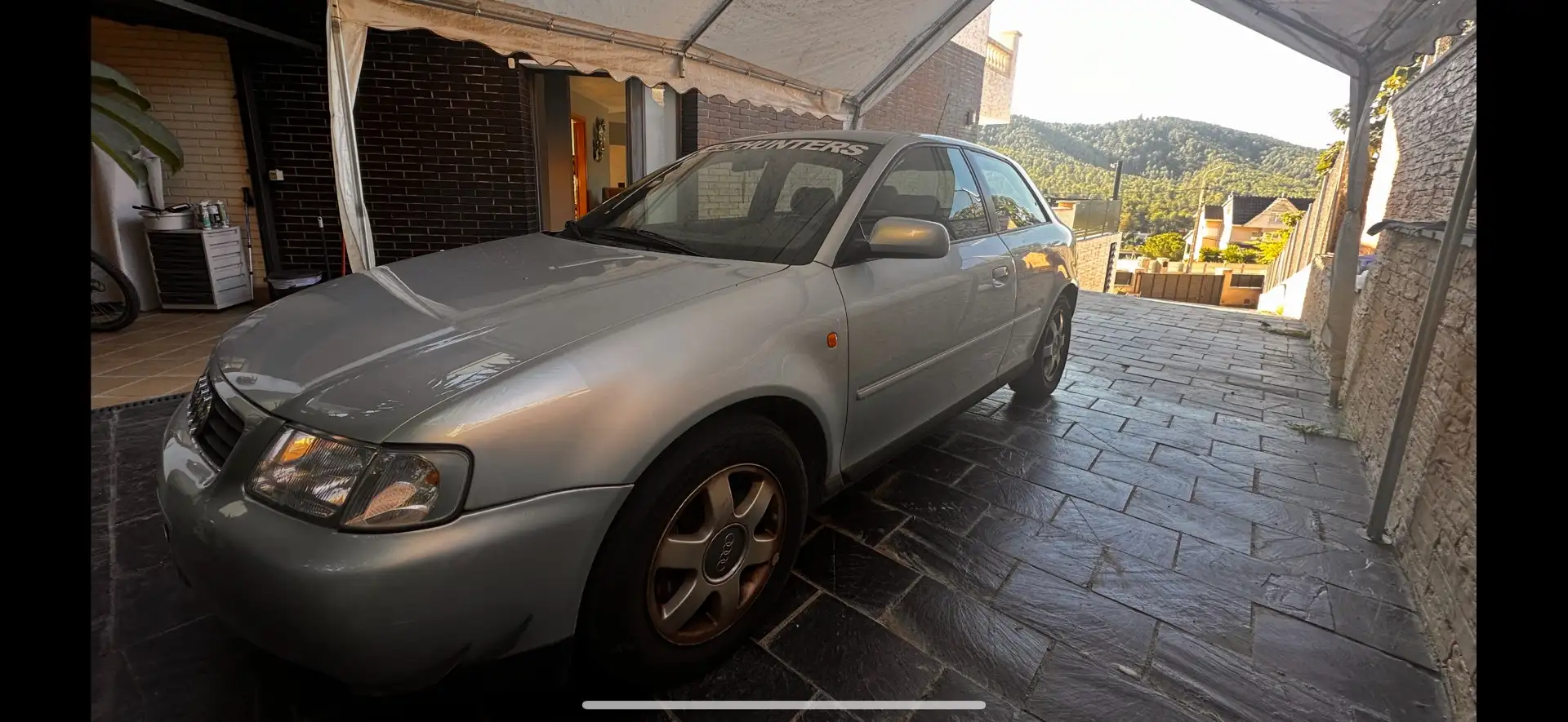 Audi A3 1.8 Turbo Ambiente V5 - 1