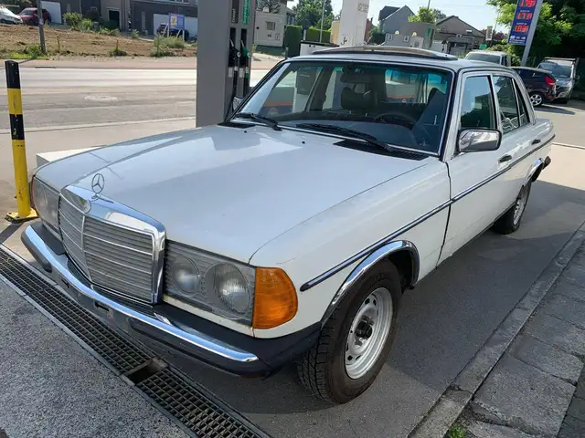 Mercedes-Benz 300 3.0litre