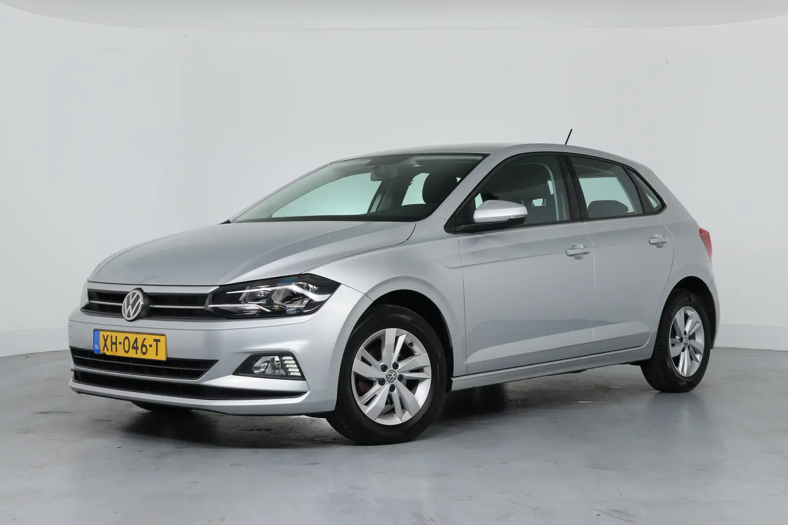 Volkswagen Polo 1.0 TSI Comfortline Navi | Airco | Cruise Adaptive Grijs - 1