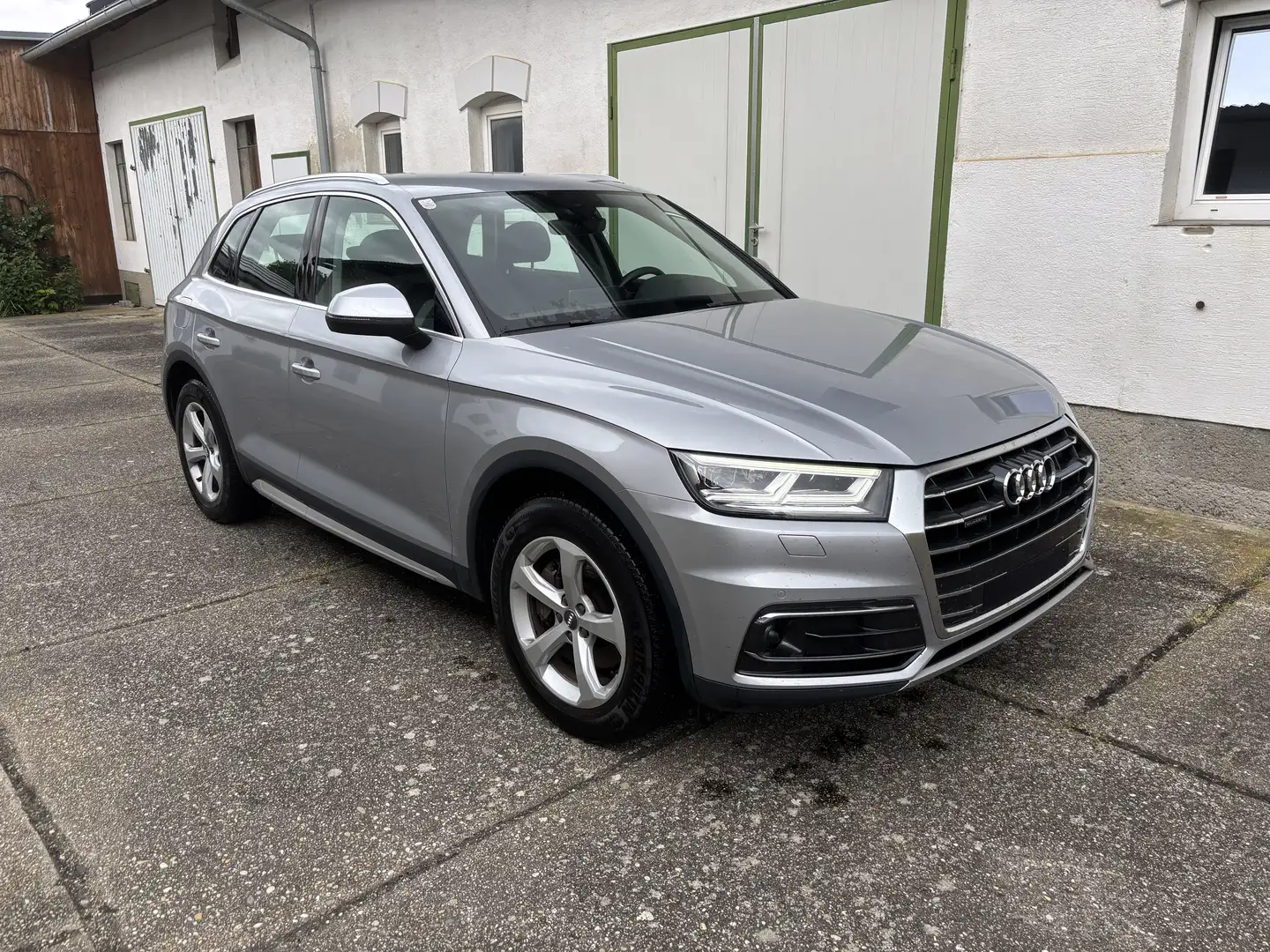 Audi Q5 Q5 2,0 TDI quattro S-tronic Silber - 1