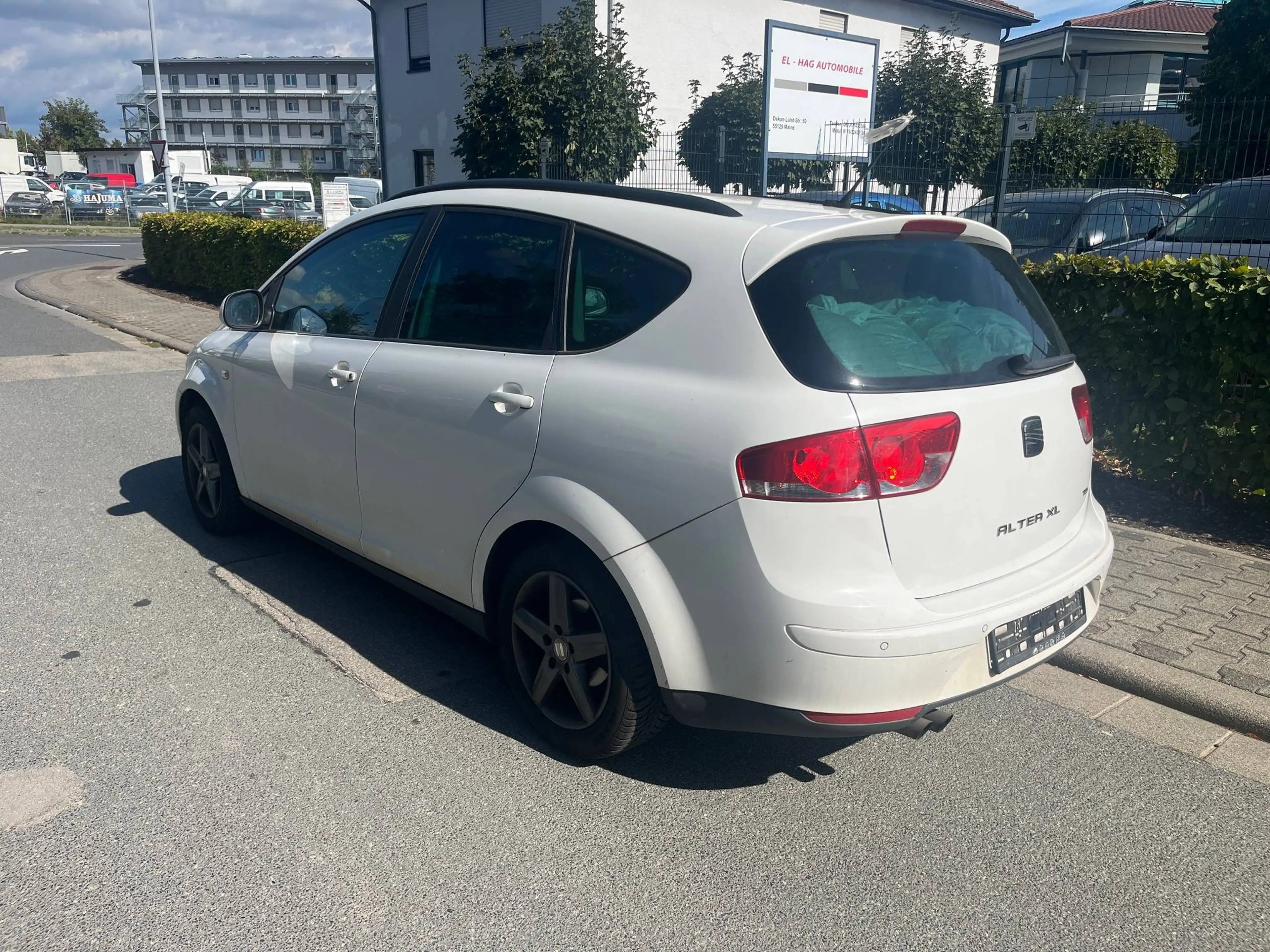 SEAT Altea XL 4You — photo 2
