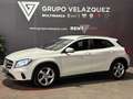 Mercedes-Benz GLA 180 Urban Weiß - thumbnail 1