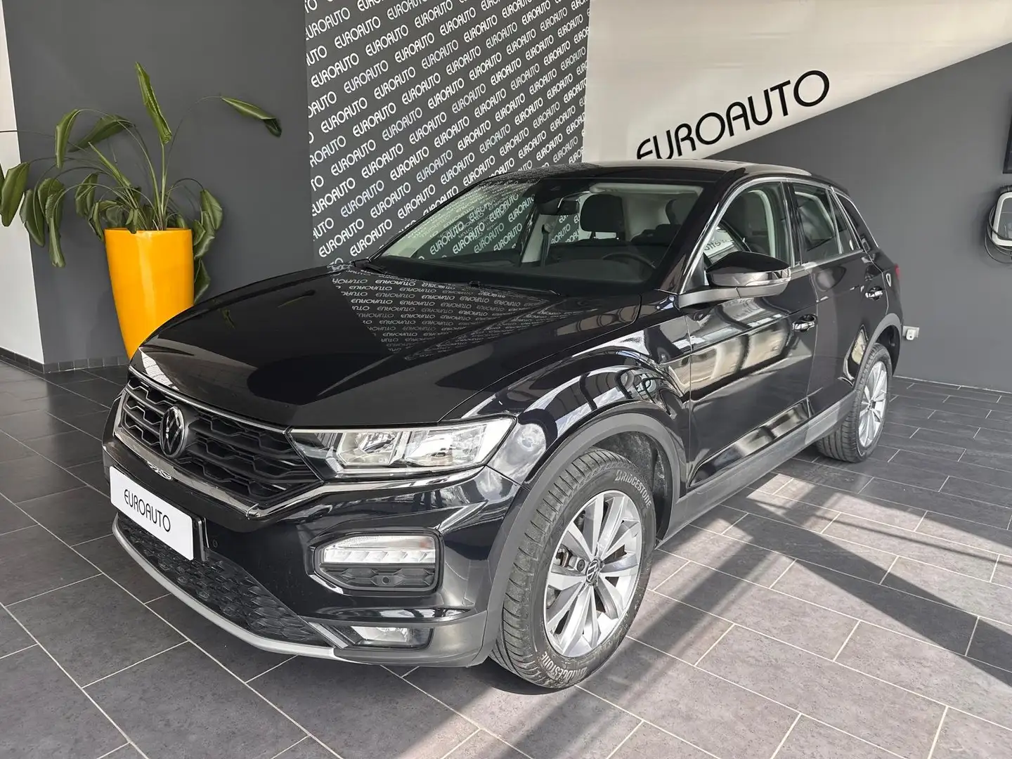 Volkswagen T-Roc T-Roc 2017 1.0 tsi Style 110cv Nero - 1